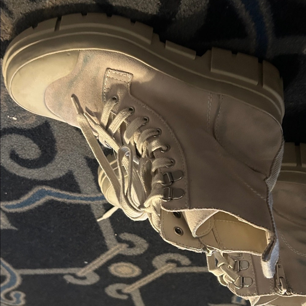 Treasure & Bond Cream Lace Up Boots